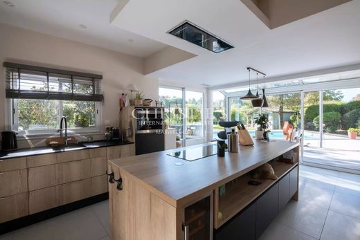 Casa di lusso a Cestas, Gironda