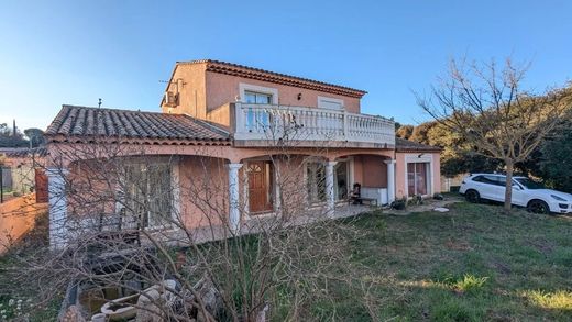 Βίλα σε Carcès, Var