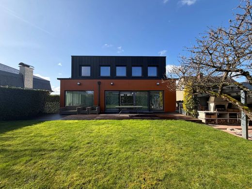 Luxury home in Dippach, Capellen