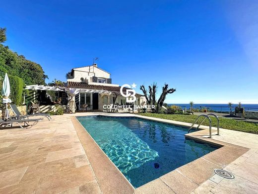 Luxe woning in Saint-Aygulf, Var