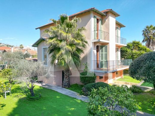 Villa in Golfe-Juan, Alpes-Maritimes