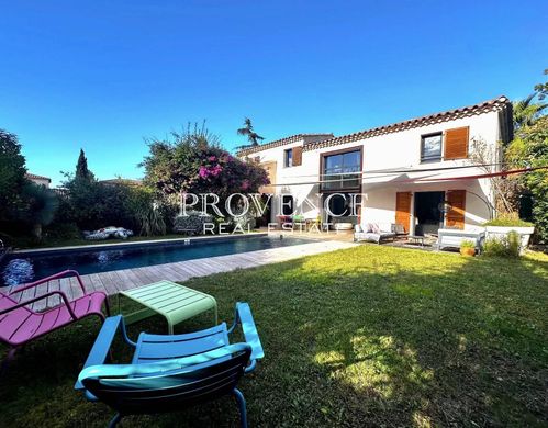 Willa w Marsylia, Bouches-du-Rhône