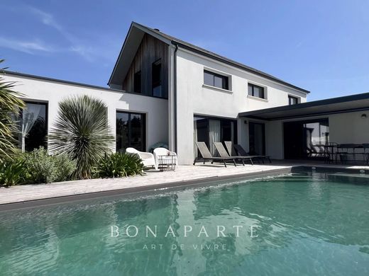 Luxury home in Pau, Pyrénées-Atlantiques