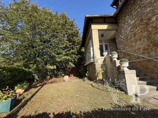 Casa di lusso a Le Vésinet, Yvelines