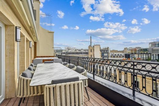 Apartment in Champs-Elysées, Madeleine, Triangle d’or, Paris