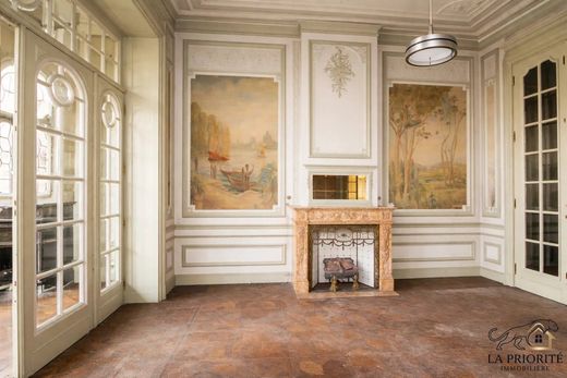 Luxus-Haus in Frasnes-lez-Gosselies, Provinz Hennegau