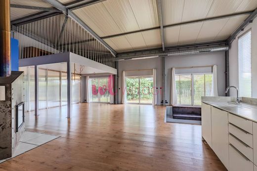Loft in Montussan, Gironde