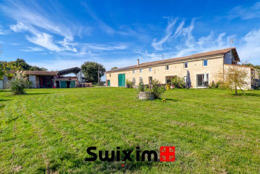 豪宅  Saint-Laurent-Médoc, Gironde