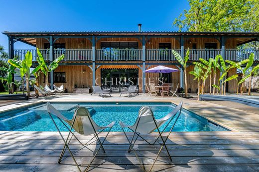 Luxury home in Lanton, Gironde