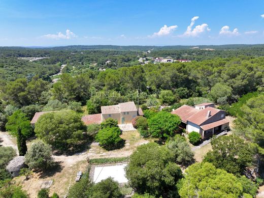 Luxury home in Nîmes, Gard