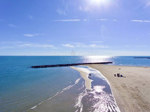 Maison de luxe à Mauguio, Hérault