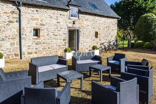 ‏בתי יוקרה ב  Plougrescant, Côtes-d'Armor