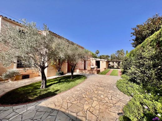 Villa en Antibes, Alpes Marítimos