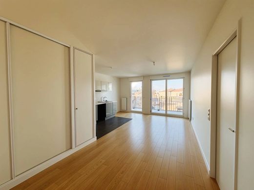 Квартира, Rueil-Malmaison, Hauts-de-Seine