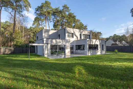 Luxe woning in Arbonne-la-Forêt, Seine-et-Marne