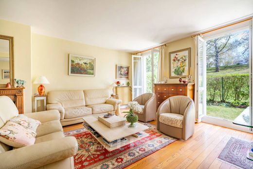 Apartment in Louveciennes, Yvelines