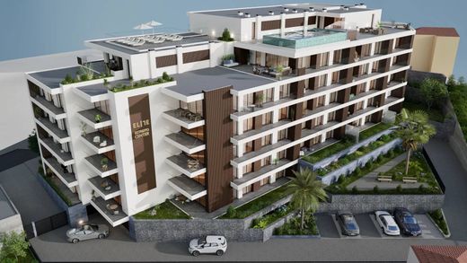 Apartment in Estreito de Câmara de Lobos, Câmara de Lobos