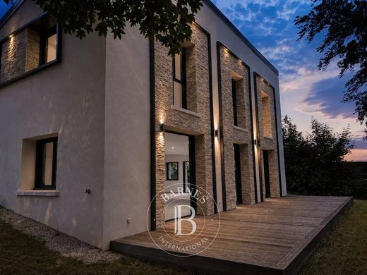 Luxus-Haus in Tassin-la-Demi-Lune, Rhône