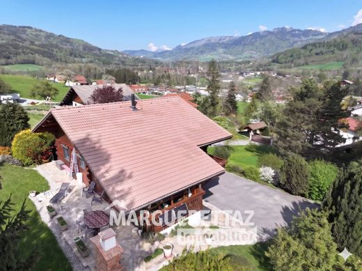 Chalet in Boëge, Haute-Savoie