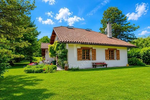 Luxury home in Faverges, Haute-Savoie