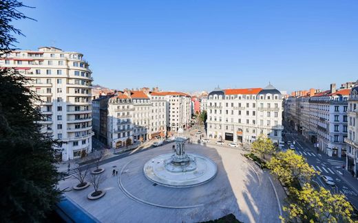 Apartment in Lyon, Rhône