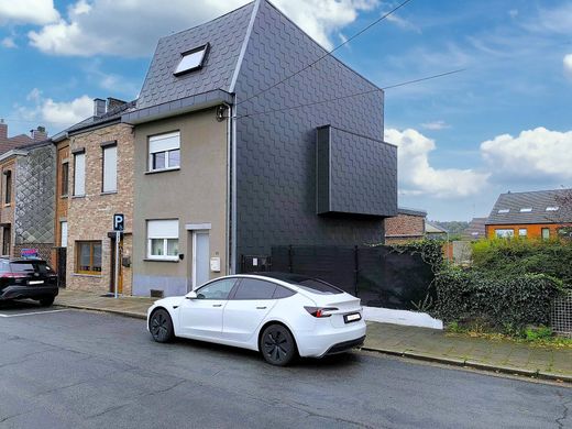 Luxe woning in Oupeye, Luik