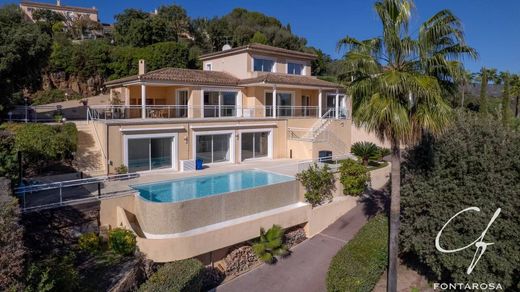 Βίλα σε Saint-Raphaël, Var