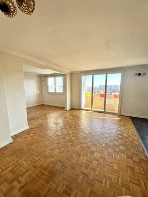 Apartament w Belleville, Père-Lachaise, Ménilmontant, Paris