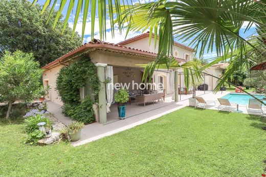 Luxury home in Montauroux, Var