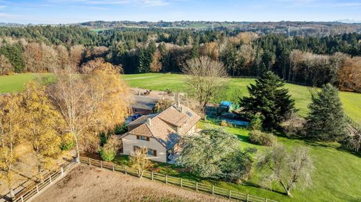 Rural or Farmhouse in Bretigny-sur-Morrens, Gros-de-Vaud District