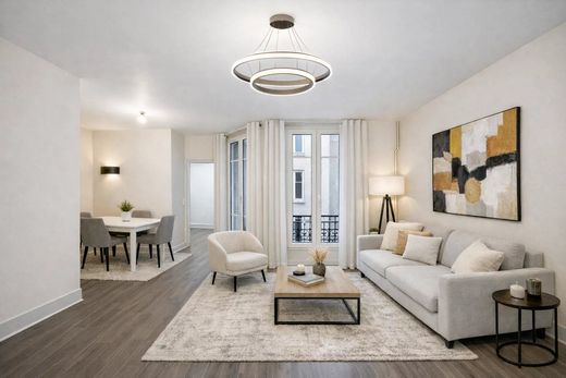 Apartment in Tour Eiffel, Invalides – Ecole Militaire, Saint-Thomas d’Aquin, Paris