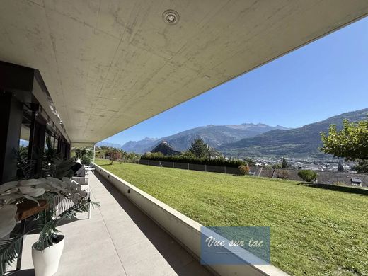 Apartment in Sion, Sion District