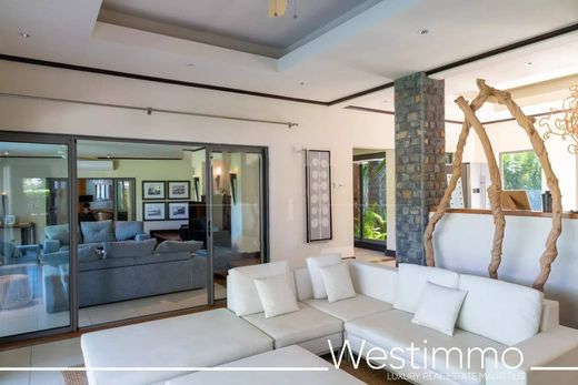 Willa w Beau Champ, Savanne District