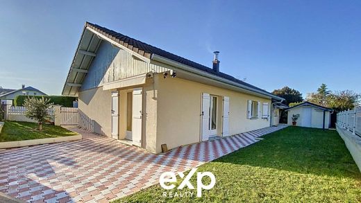 Maison de luxe à Sciez, Haute-Savoie