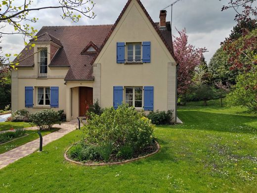 Chambly, Oiseの高級住宅