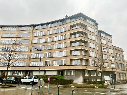Etterbeek, Bruxelles-Capitaleのアパートメント