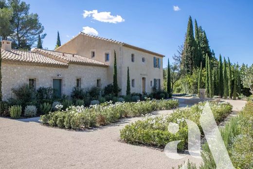 Eygalières, Bouches-du-Rhôneの高級住宅