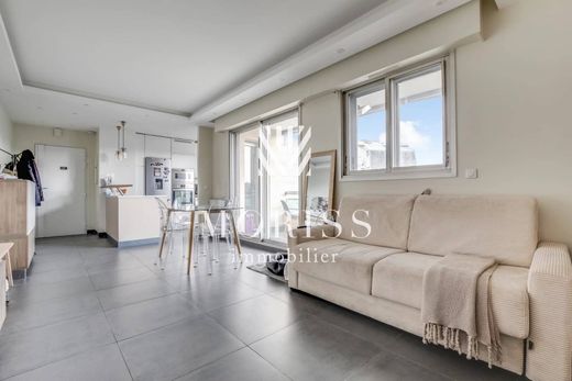 Apartment in Saint-Mandé, Val-de-Marne