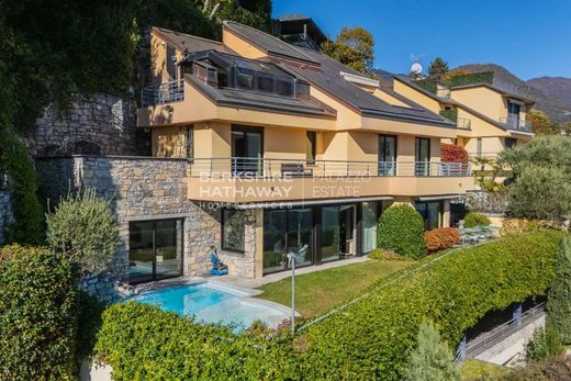 ﻓﻴﻼ ﻓﻲ Como, Provincia di Como