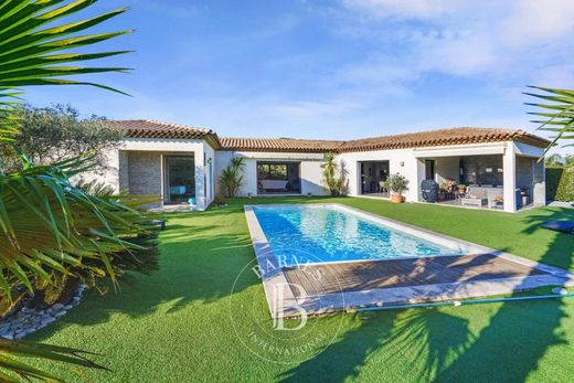 Le Plan-de-la-Tour, Varのヴィラ