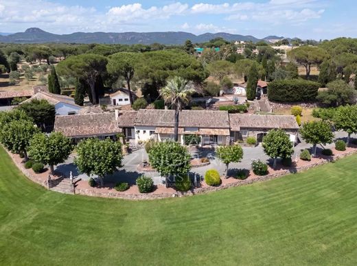 Luksusowy dom w Puget-sur-Argens, Var