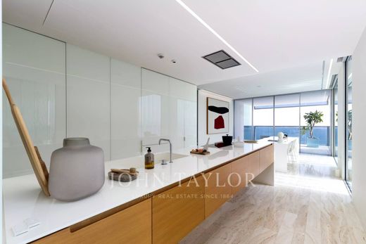 Apartment in The Palm Jumeirah, Dubai