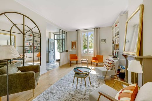 Luxury home in Le Vésinet, Yvelines