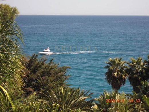 Villa à Roquebrune-Cap-Martin, Alpes-Maritimes