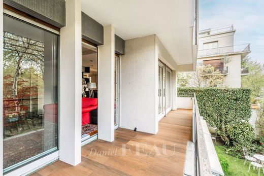 Apartment in Boulogne-Billancourt, Hauts-de-Seine