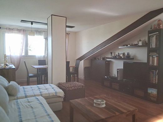 Apartment in Villejuif, Val-de-Marne