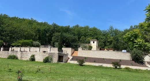 Luksusowy dom w Méjannes-le-Clap, Gard