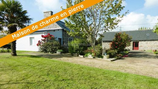 ‏בתי יוקרה ב  Trégueux, Côtes-d'Armor