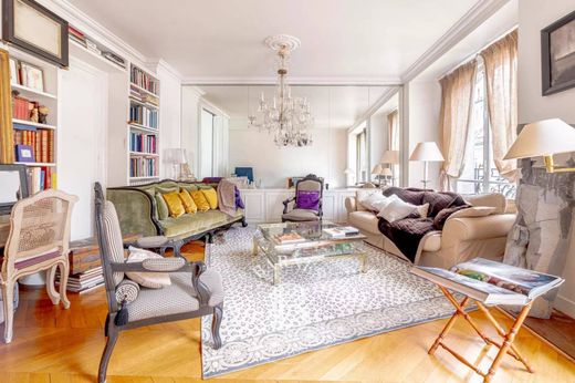 Apartment in Sorbonne, Jardin des Plantes, Saint-Victor, Paris