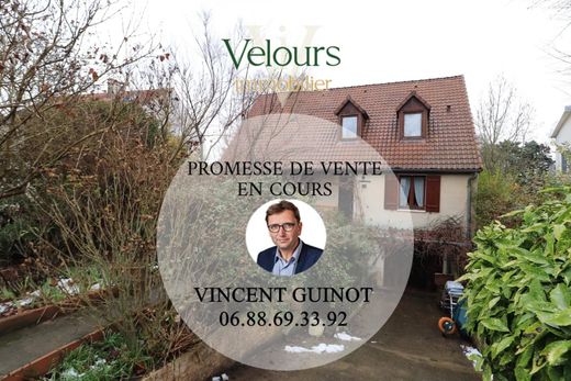 Luxury home in Saint-Germain-en-Laye, Yvelines